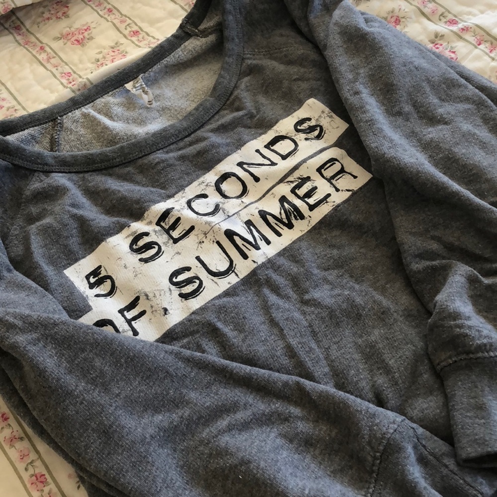 5sos crewneck